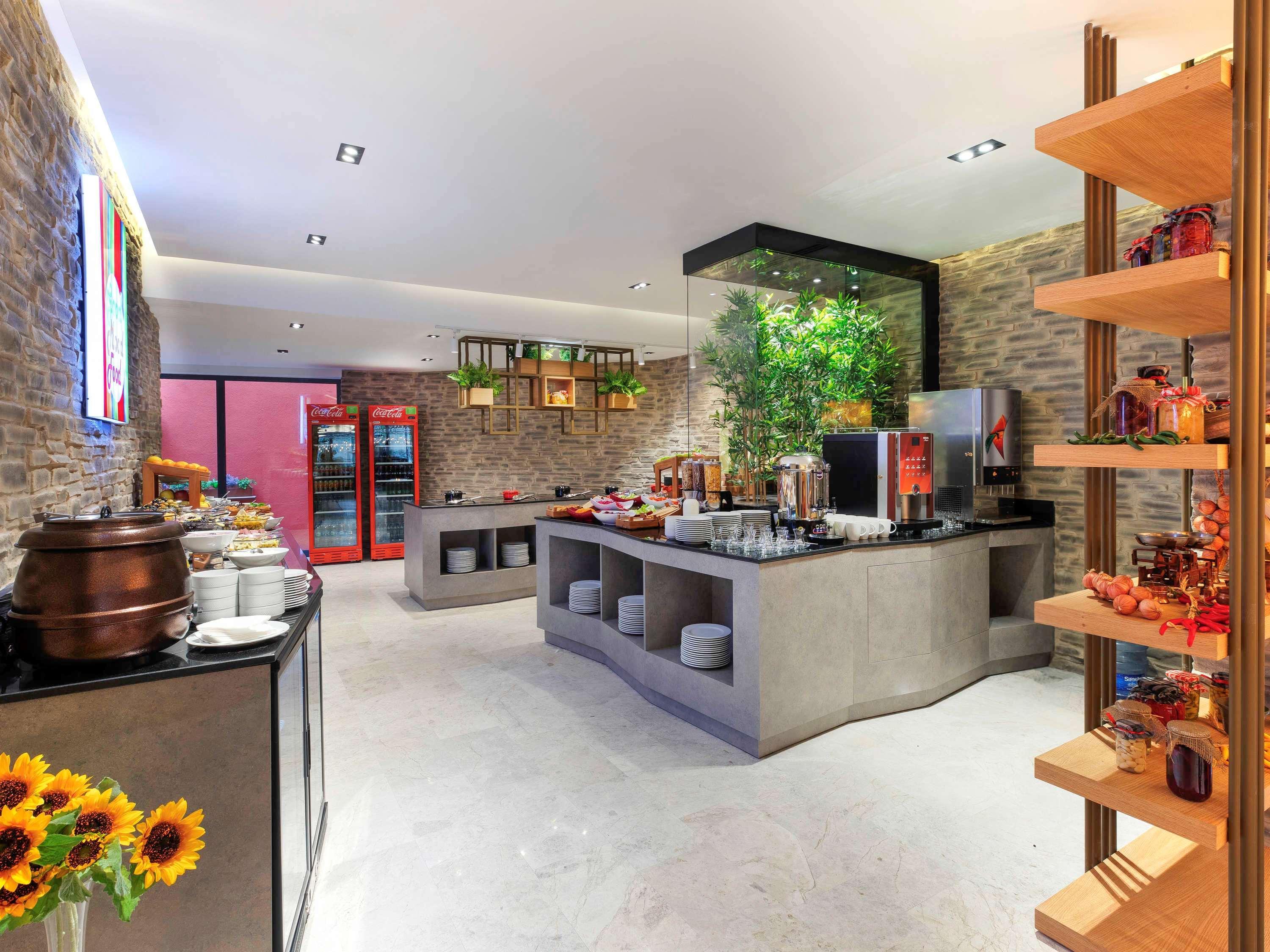 Ibis Styles Istanbul Atasehir Hotel Exterior foto